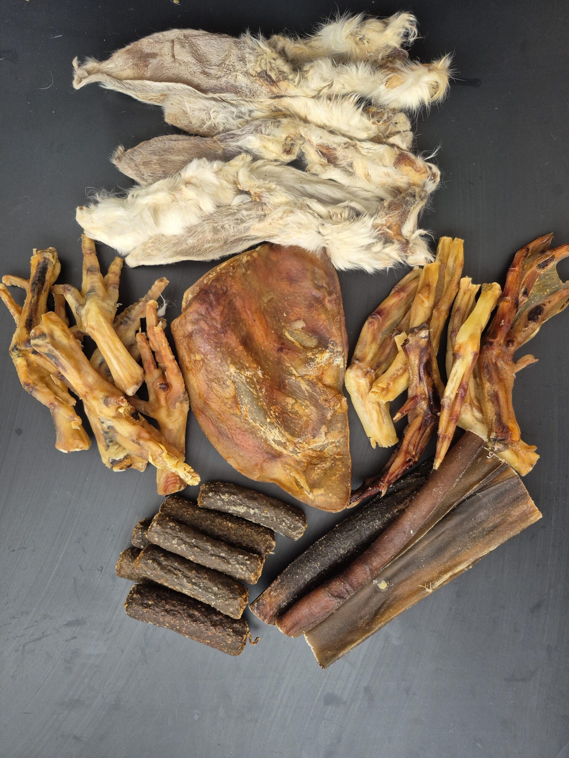 30 item treat box(TENNER TUESDAY)